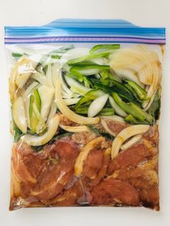 【下味冷凍】豚コマとピーマンのソース炒め-レシピのメイン写真