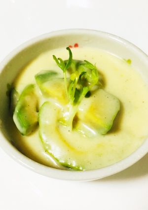 アボカドのクリーム煮-レシピのメイン写真