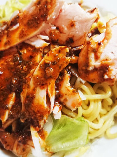 旨辛!サラダ仕立て生七味の胡麻冷麺-レシピのメイン写真