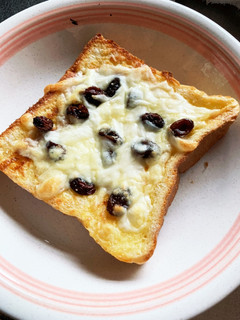 レーズンとチーズのフレンチトースト-レシピのメイン写真