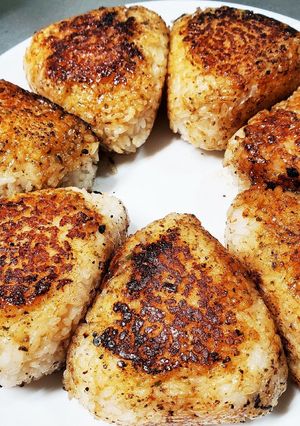 我が家のだしを使った焼きおにぎり-レシピのメイン写真