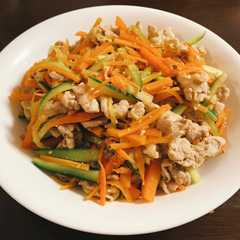รูปของ 豚ロースと野菜のさっぱり炒め