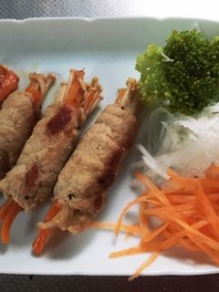 #ヘルシー#時短えのきと人参の豚肉巻き-レシピのメイン写真