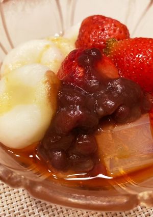 Rp4.冷凍いちご白玉あんみつ-レシピのメイン写真