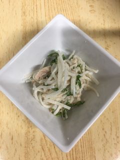 大根と大葉のサラダ-レシピのメイン写真