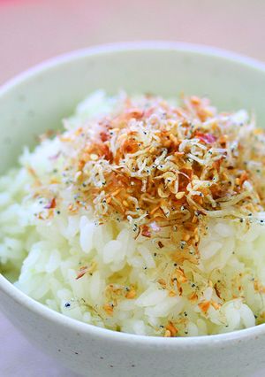 香ばしさでごはん進む、ちりめんふりかけ-レシピのメイン写真