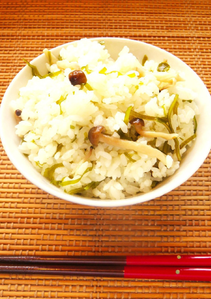 ☺簡単♪切り昆布としめじの炊き込みご飯☺-レシピのメイン写真