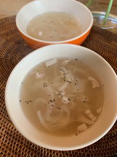 簡単美味♡たまねぎとベーコンのスープ-レシピのメイン写真