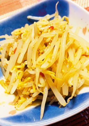 5分で作る!ピリ辛やみつき無限もやし!-レシピのメイン写真