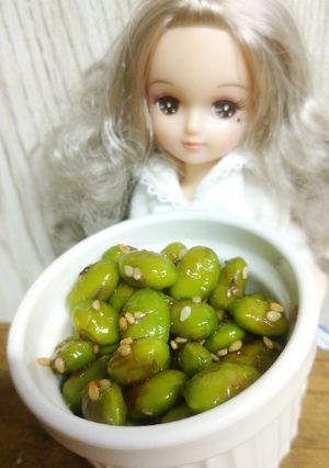 りかちゃん☆枝豆～白胡麻ごま油炒め～-レシピのメイン写真