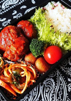 2020/7/7 煮込みハンバーグ弁当-レシピのメイン写真