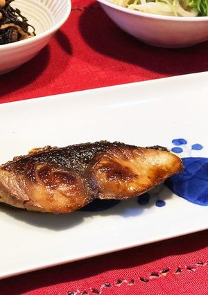 ズボラさんのブリの照り焼き-レシピのメイン写真
