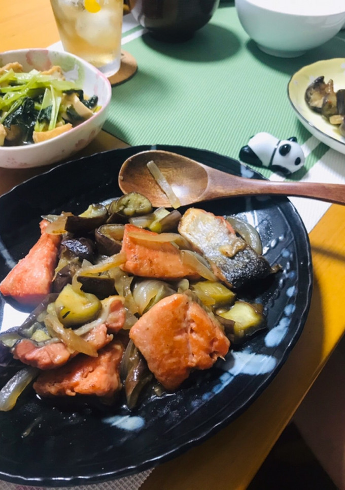 鮭と茄子のバター炒め-レシピのメイン写真