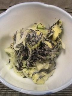 おいしく減塩 アボカドとひじきのサラダ-レシピのメイン写真