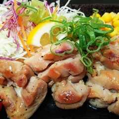 รูปของ 超簡単！鶏もも肉のナンプラーソテー