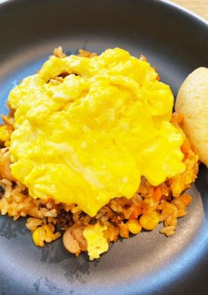 火も包丁も不要!オムライス風-レシピのメイン写真