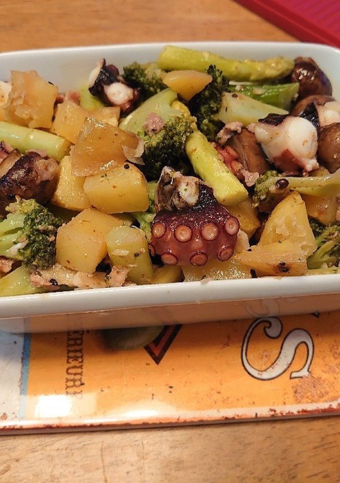 タコと野菜のアヒージョ風オーブン焼き-レシピのメイン写真