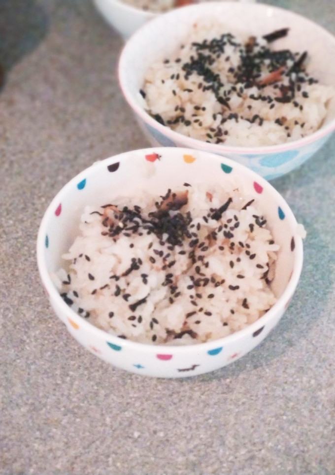 ひじきと梅干しの炊き込みご飯-レシピのメイン写真