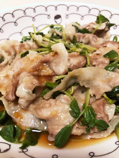 ずぼらさんの豆苗豚肉蒸し-レシピのメイン写真