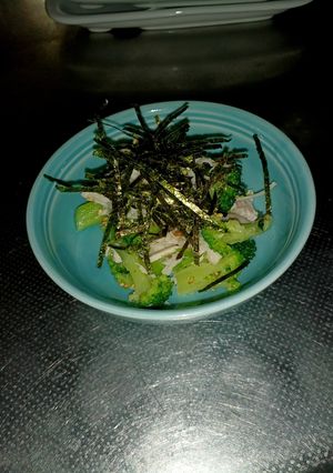 サラダチキンとブロッコリーの韓国風和え-レシピのメイン写真