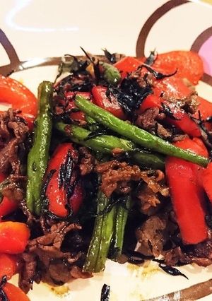 牛肉とひじきのピリ辛炒め-レシピのメイン写真