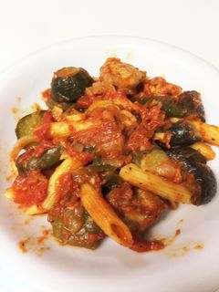 なすとズッキーニと鶏肉のトマト煮-レシピのメイン写真