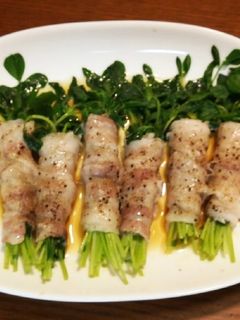 レンジで簡単☆豆苗の豚バラ巻き-レシピのメイン写真