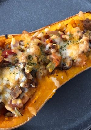 肉詰めバターナッツかぼちゃ-レシピのメイン写真