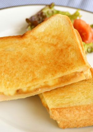 江戸甘味噌のホットツナチーズサンド-レシピのメイン写真