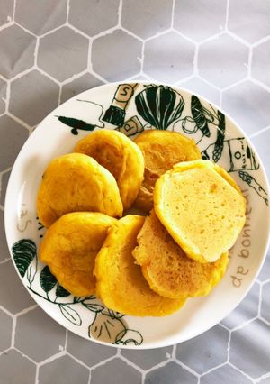 にんじんとかぼちゃの米粉パンケーキ-レシピのメイン写真