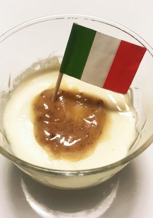 イタリア人に教わったパンナコッタ-レシピのメイン写真