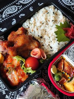 2020/7/9 エビチリ弁当-レシピのメイン写真