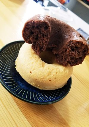 ヘルシー豆腐と米粉のふっくら焼きドーナツ-レシピのメイン写真