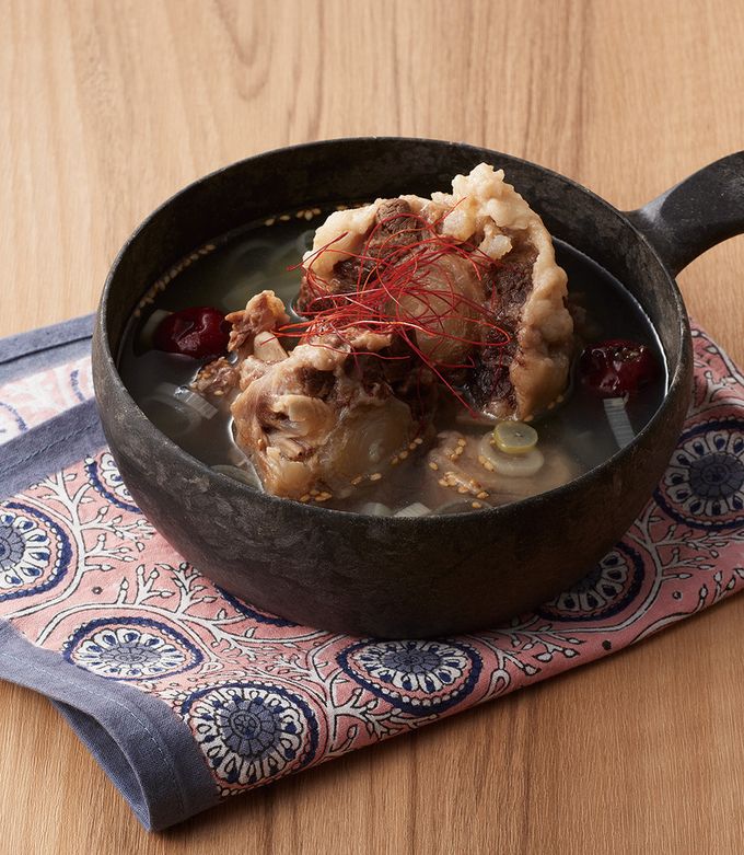 電気圧力鍋です！番号入力と食材でそれどうりの料理に簡単になります！ 材料入れてボタンを押すだけ！電気圧力鍋で簡単＆時短料理を実現