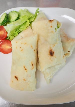 簡単給食　夏野菜のもちもちブリトー-レシピのメイン写真