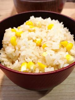 炊飯器にお任せ♪とうもろこしごはん-レシピのメイン写真