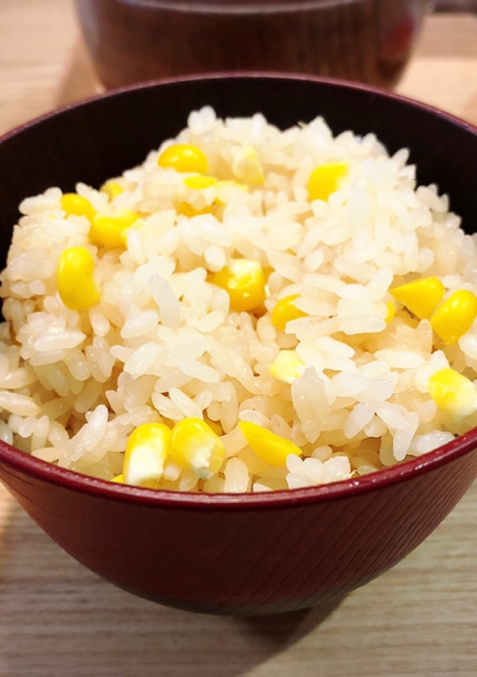 炊飯器にお任せ♪とうもろこしごはん-レシピのメイン写真