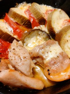 トマトチーズの焼き鍋-レシピのメイン写真