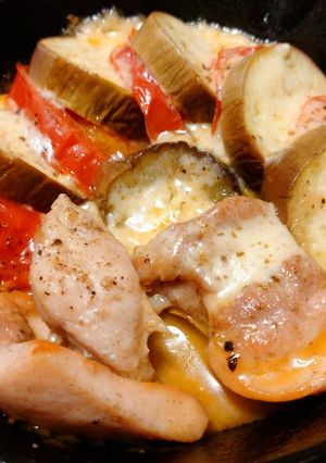 トマトチーズの焼き鍋-レシピのメイン写真