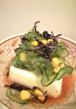 きゅうりいっぱいゴマ油醤油冷奴♥-レシピのメイン写真