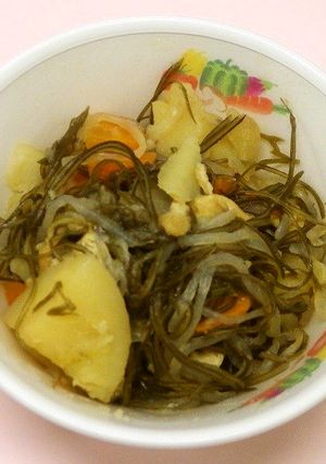 じゃがいもと切り昆布の煮物★宇都宮給食-レシピのメイン写真