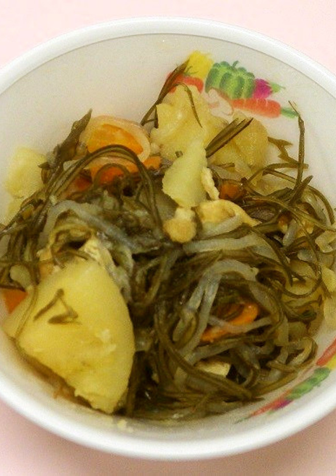 じゃがいもと切り昆布の煮物★宇都宮給食-レシピのメイン写真