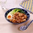 ガーリック魯肉飯