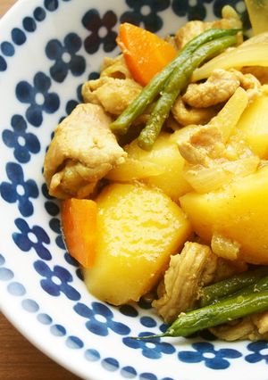 豚こまで♪カレー風味の肉じゃが♪-レシピのメイン写真