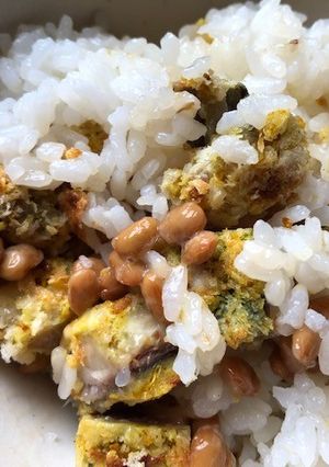 納豆とサバのカレー焼きのご飯-レシピのメイン写真