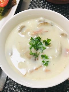 椎茸たっぷりクリームスープ・きのこスープ-レシピのメイン写真