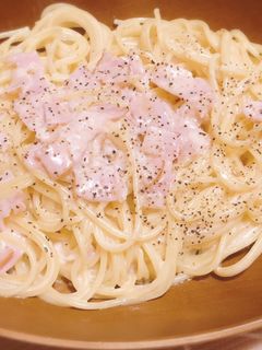 トリュフ香るこってりクリームパスタ-レシピのメイン写真