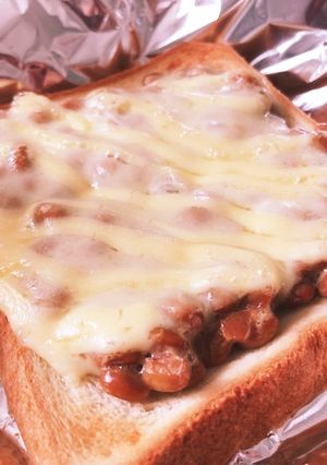 朝ごはんにも♡簡単納豆チーズマヨトースト-レシピのメイン写真