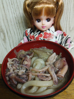 リカちゃん♡イカの墨煮を利用しておうどん-レシピのメイン写真