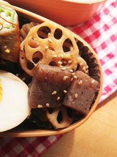 お弁当★ピリ辛レンコンとこんにゃくの煮物-レシピのメイン写真